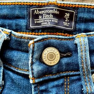 Abercrombie & Fitch Simone High Rise ankle skinny